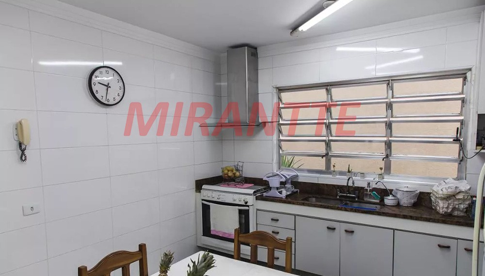 Sobrado de 185m² com 3 quartos em Vila Maria