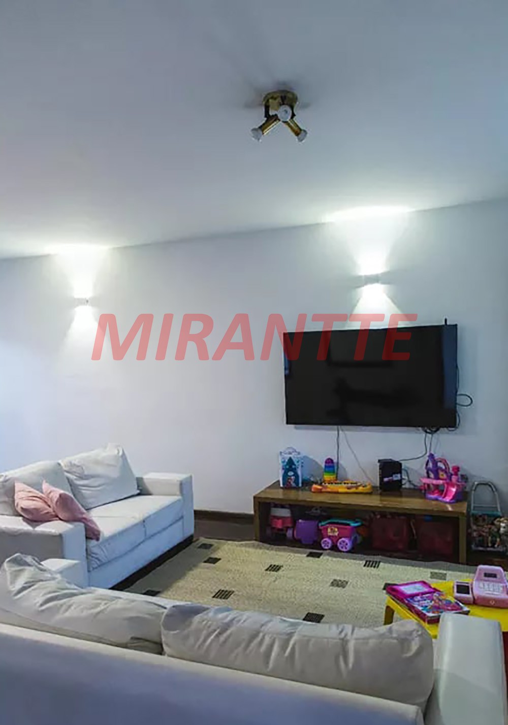 Sobrado de 185m² com 3 quartos em Vila Maria