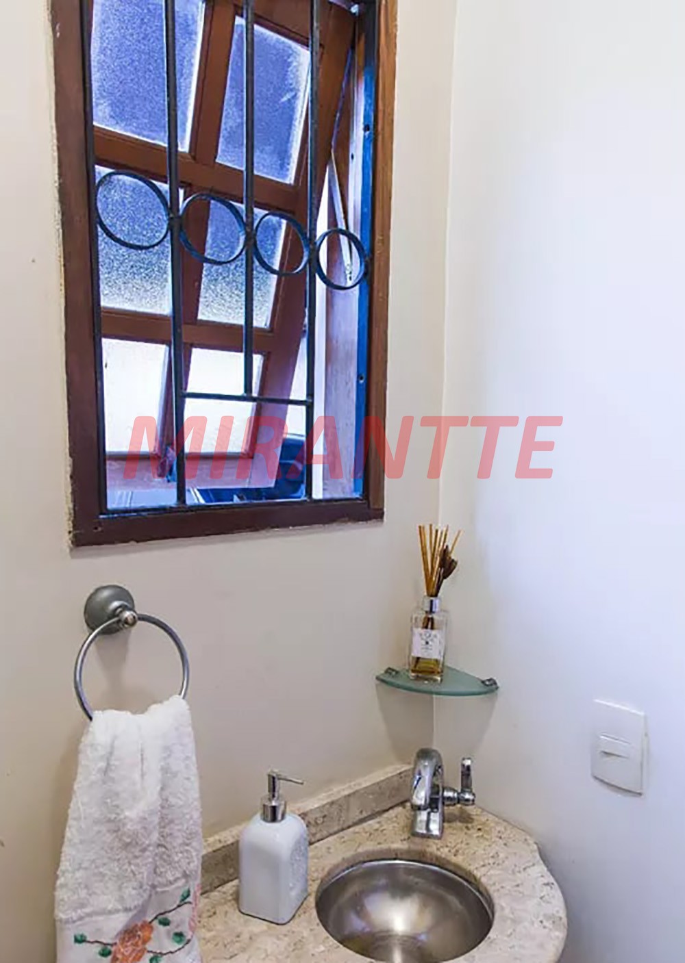 Sobrado de 185m² com 3 quartos em Vila Maria