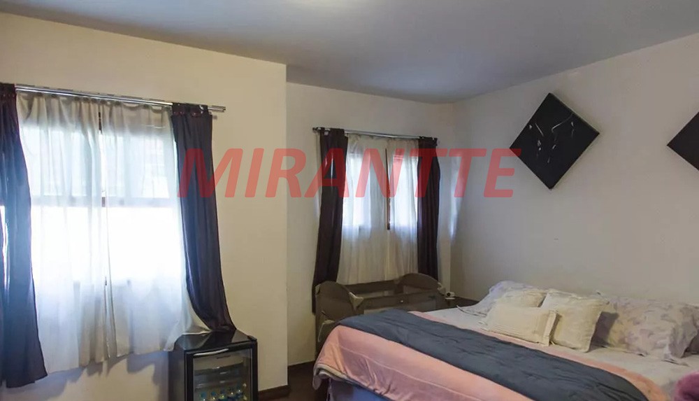 Sobrado de 185m² com 3 quartos em Vila Maria
