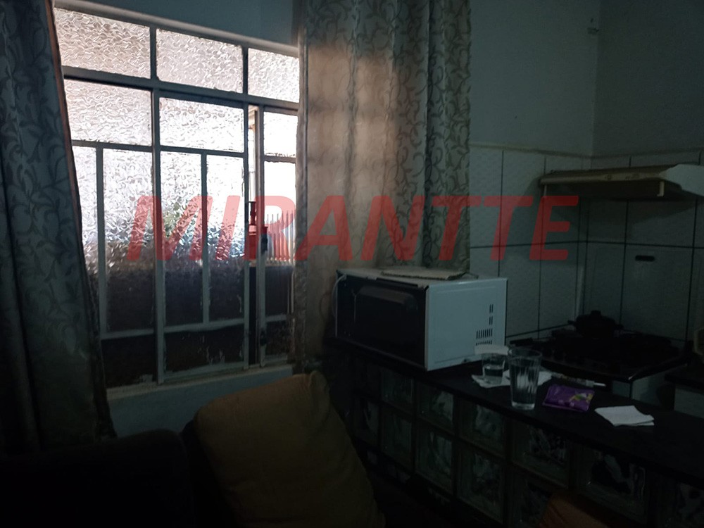 Casa terrea de 70m² com 3 quartos em Chora Menino