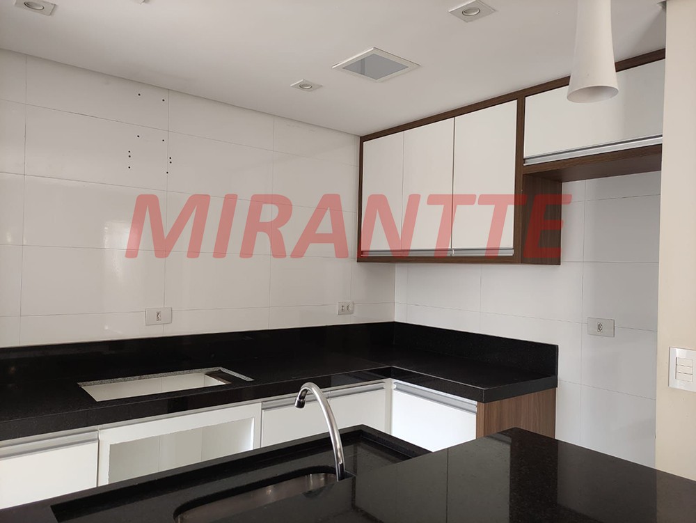 Apartamento de 64m² com 2 quartos em Santana