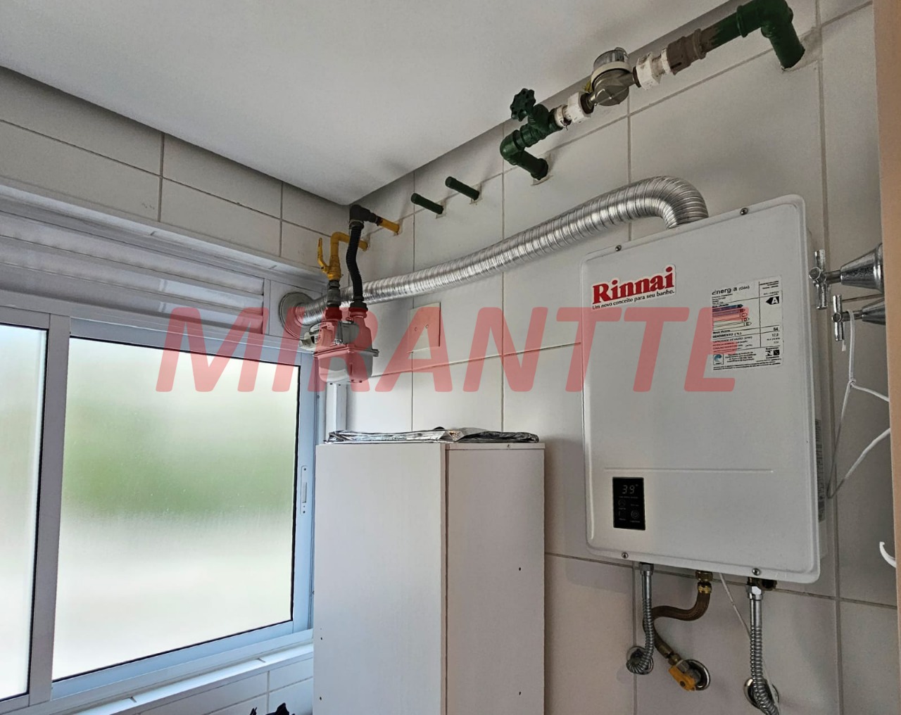Apartamento de 64m² com 2 quartos em Santana