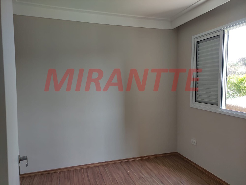 Apartamento de 64m² com 2 quartos em Santana