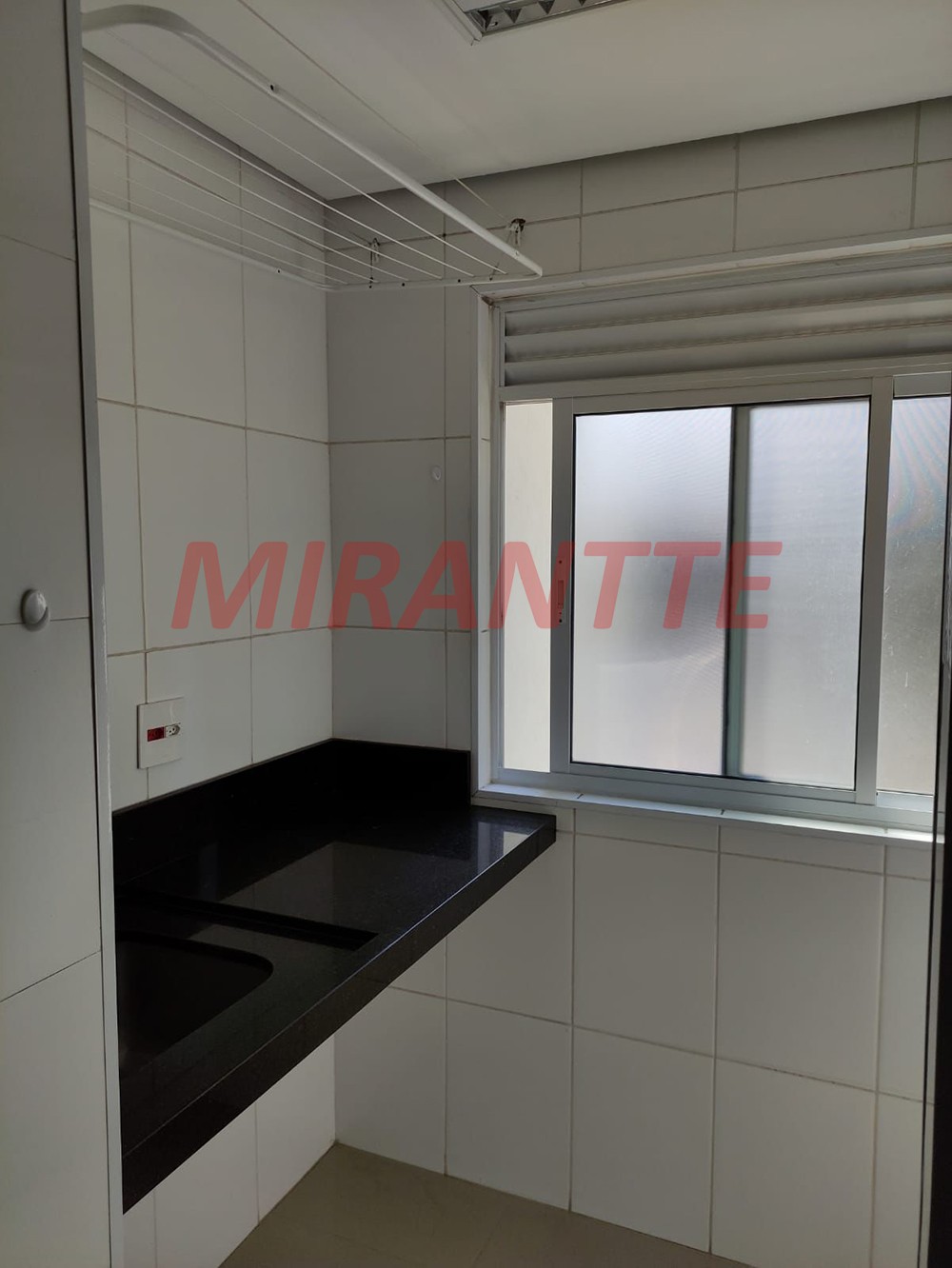 Apartamento de 64m² com 2 quartos em Santana