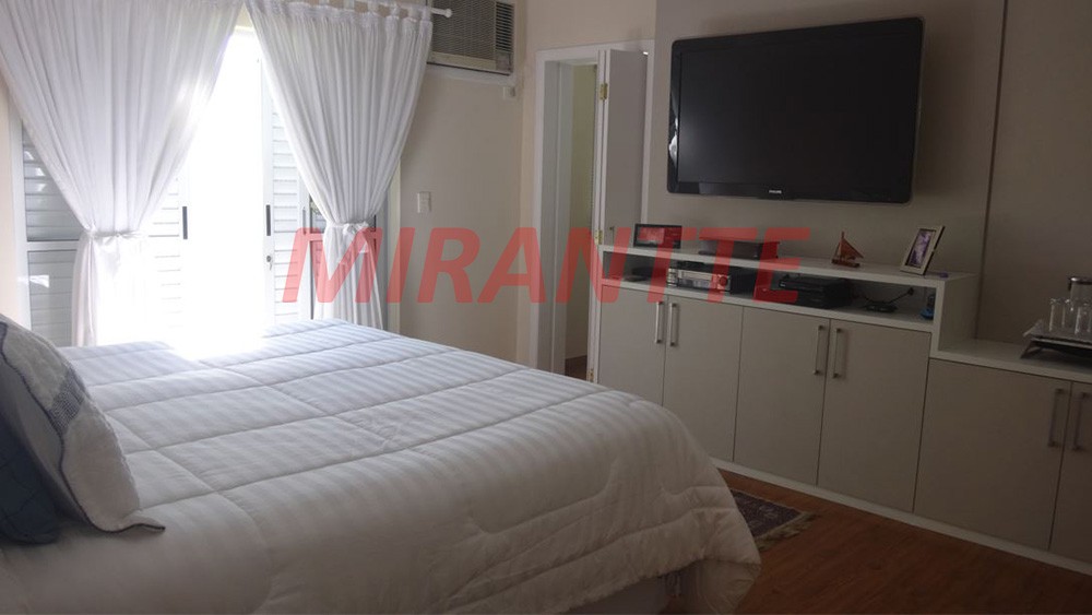 Sobrado de 400m² com 6 quartos em Vila Dom Pedro II