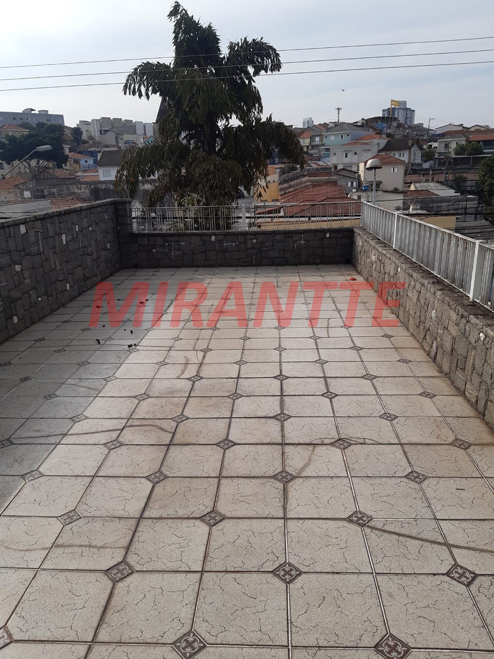 Sobrado de 275m² com 3 quartos em Vila Gustavo