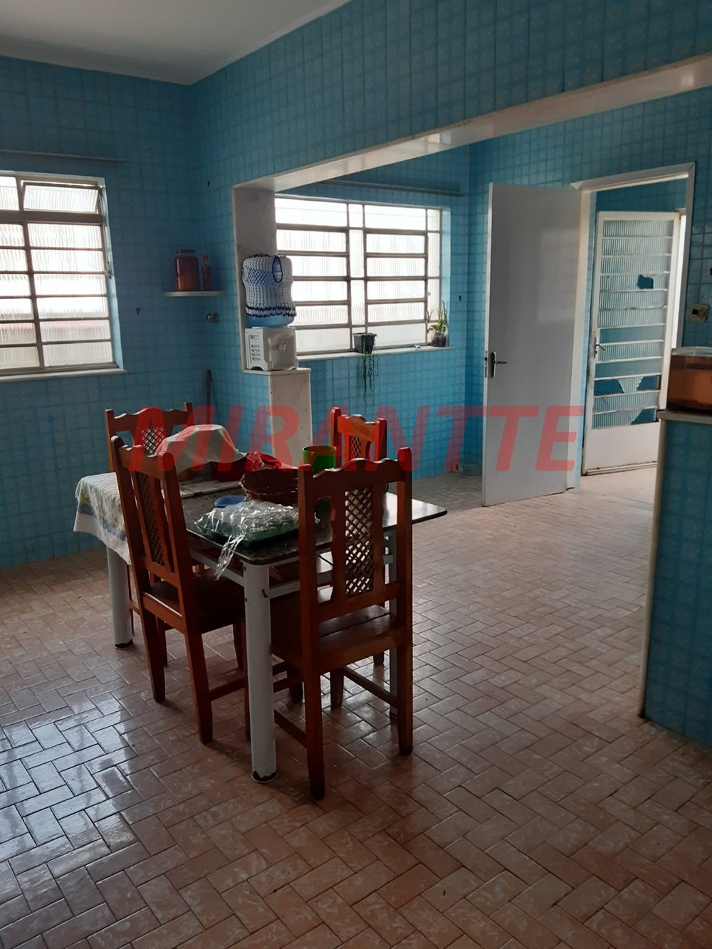 Sobrado de 275m² com 3 quartos em Vila Gustavo