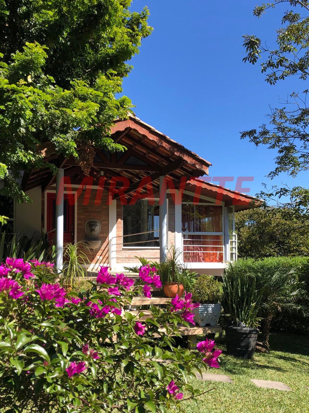 Casa terrea de 240m² com 3 quartos em Serra Da Cantareira