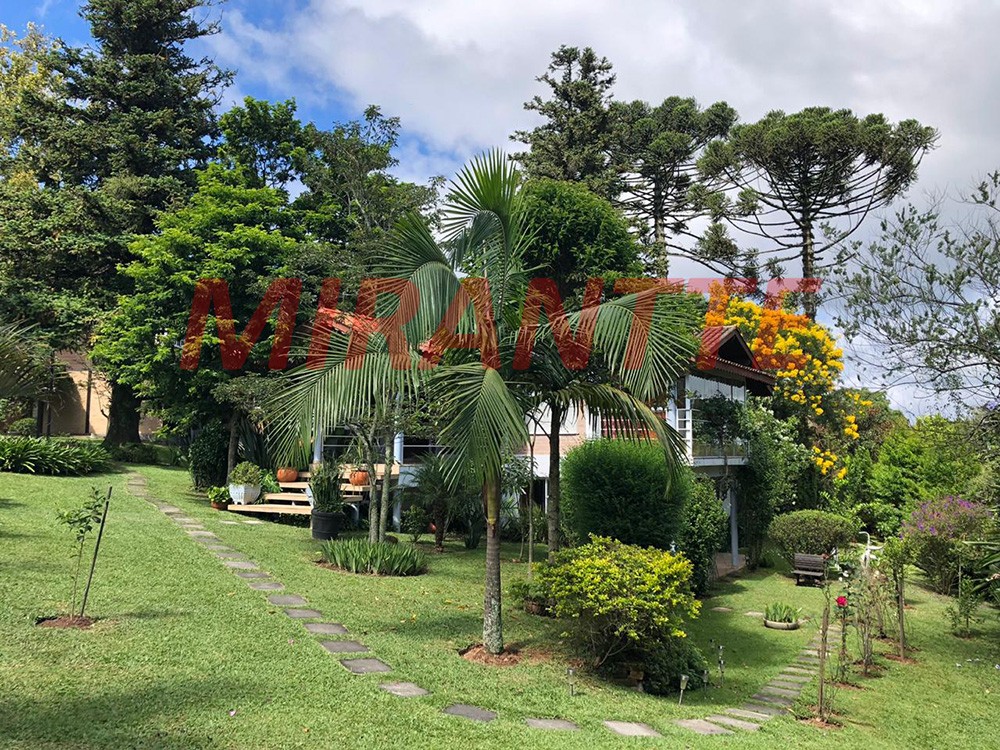 Casa terrea de 240m² com 3 quartos em Serra Da Cantareira