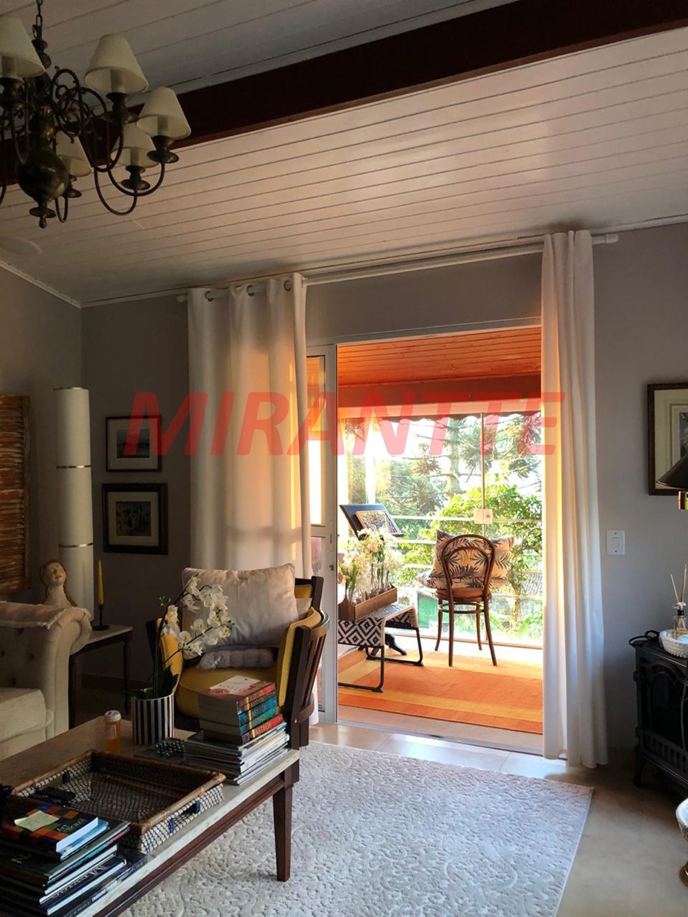Casa terrea de 240m² com 3 quartos em Serra Da Cantareira