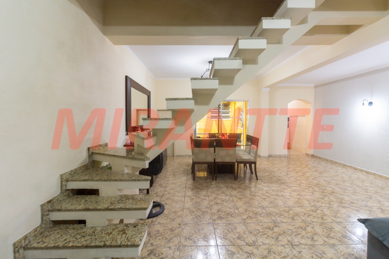 Sobrado de 280m² com 3 quartos em Jardim França