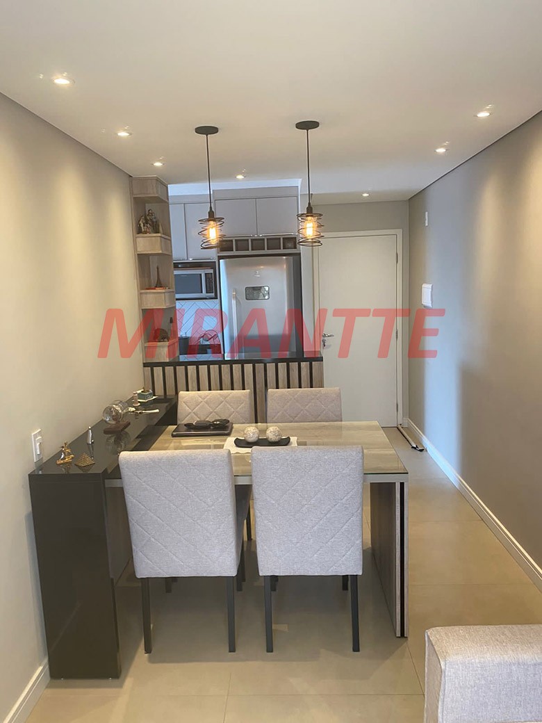 Apartamento de 49m² com 2 quartos em Parque Vitória