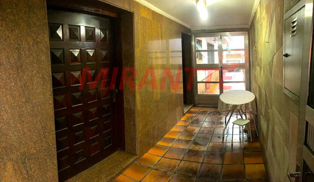 Casa terrea de 180m² com 3 quartos em Vila Leonor