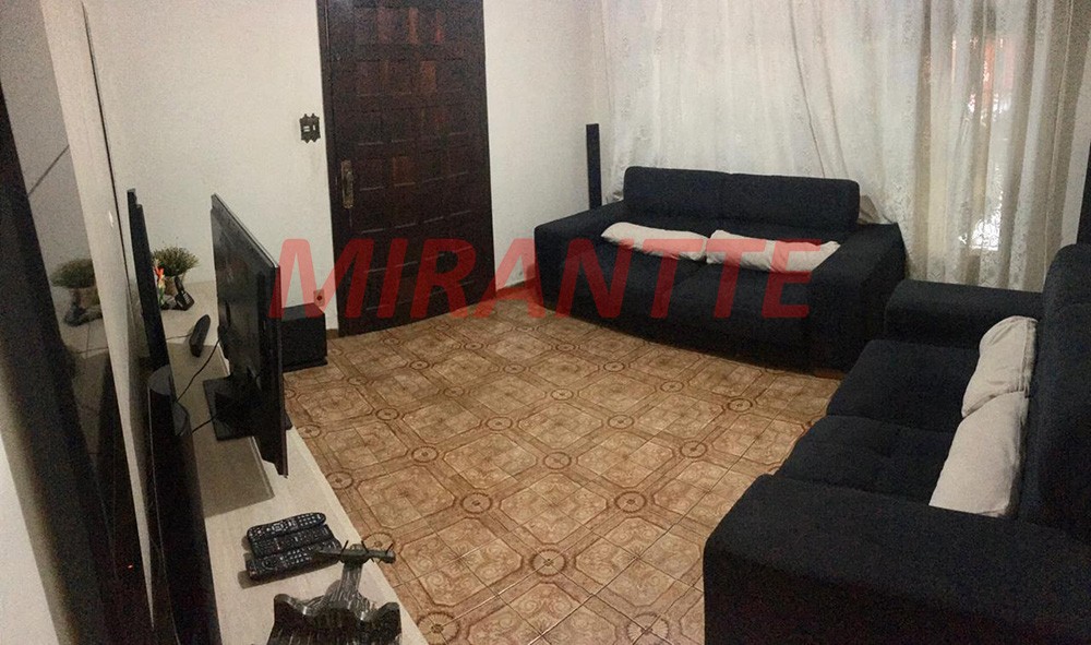 Casa terrea de 180m² com 3 quartos em Vila Leonor