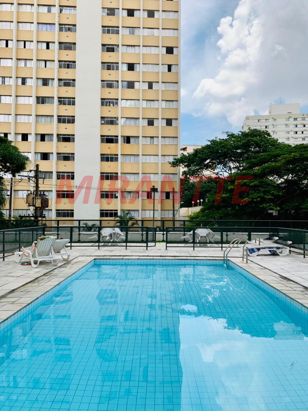 Apartamento de 1.1m² com 3 quartos em Santana