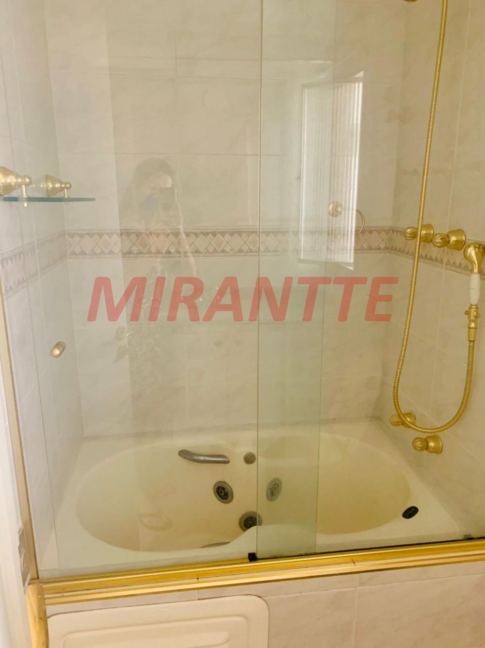 Apartamento de 1.1m² com 3 quartos em Santana