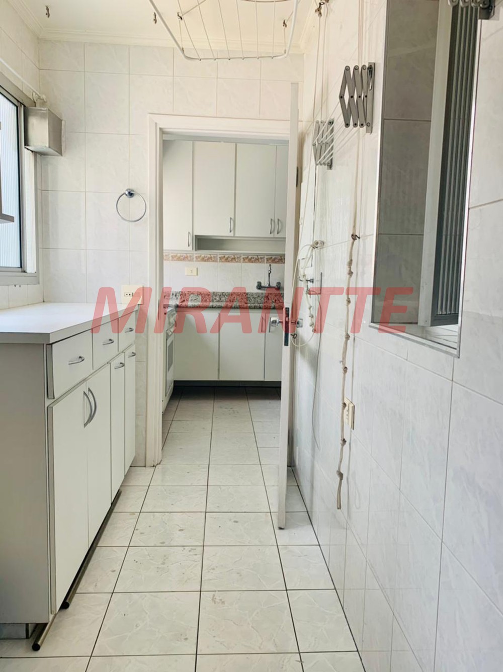 Apartamento de 1.1m² com 3 quartos em Santana