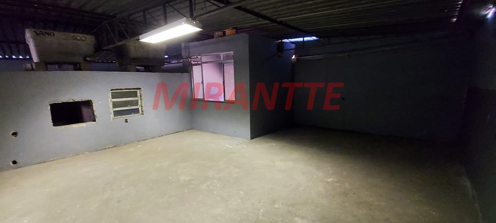 Comercial de 780m² em Vila Paulistania
