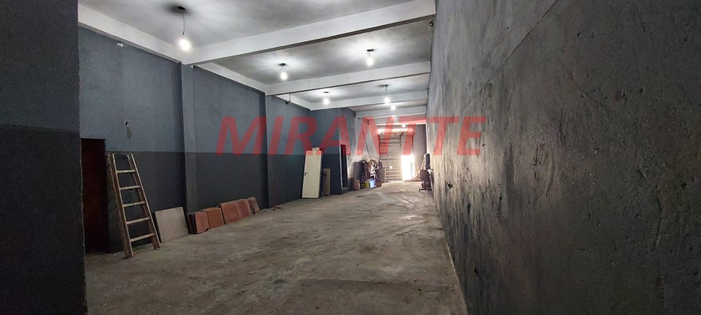 Comercial de 780m² em Vila Paulistania