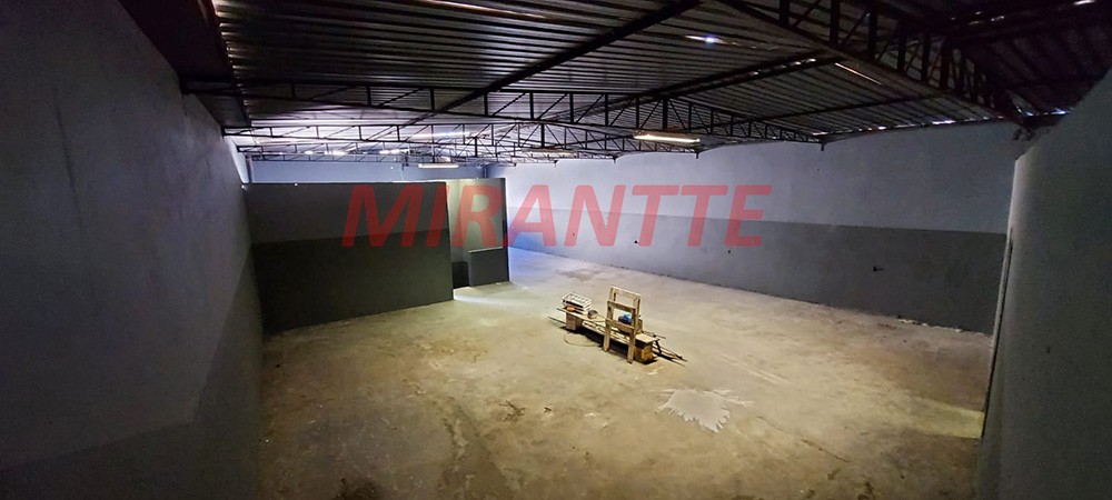 Comercial de 780m² em Vila Paulistania