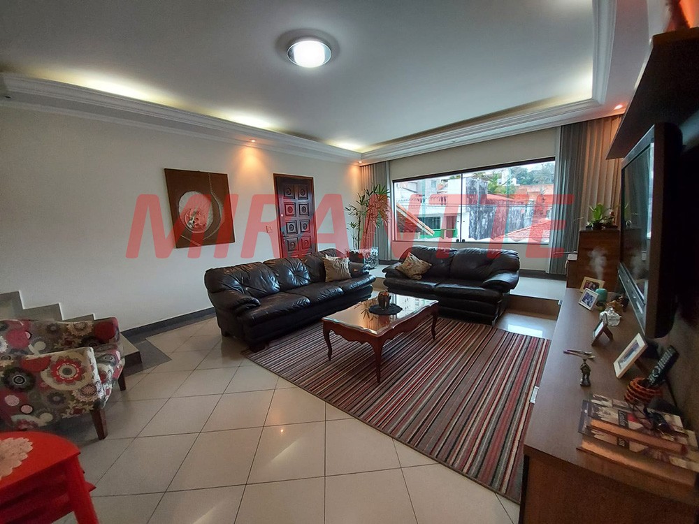Sobrado de 143m² com 3 quartos em Mandaqui