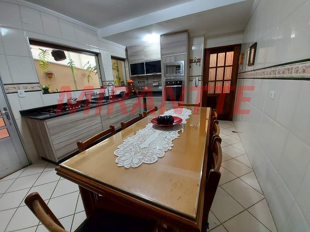 Sobrado de 143m² com 3 quartos em Mandaqui