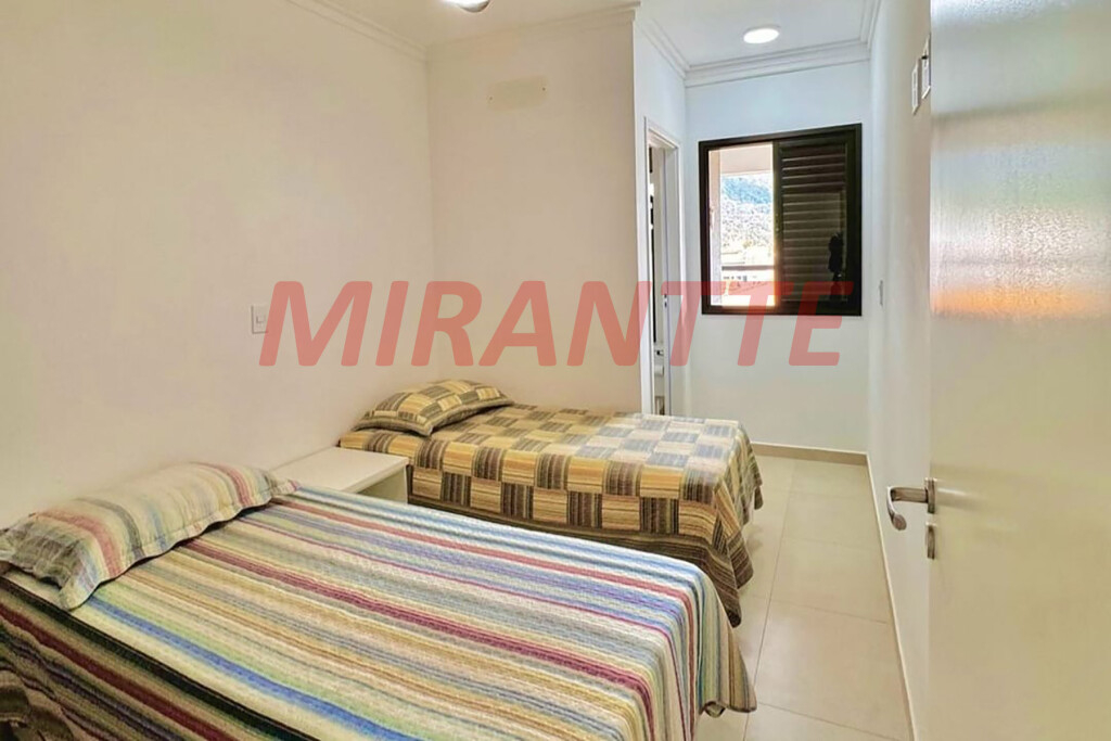 Apartamento de 87m² com 2 quartos em CENTRO