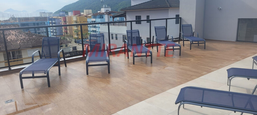 Apartamento de 87m² com 2 quartos em CENTRO