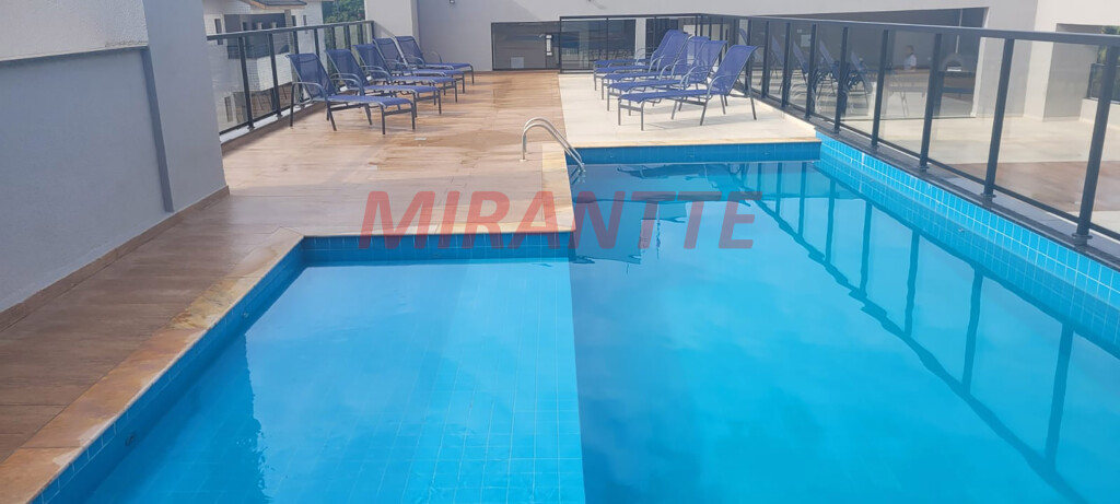 Apartamento de 87m² com 2 quartos em CENTRO