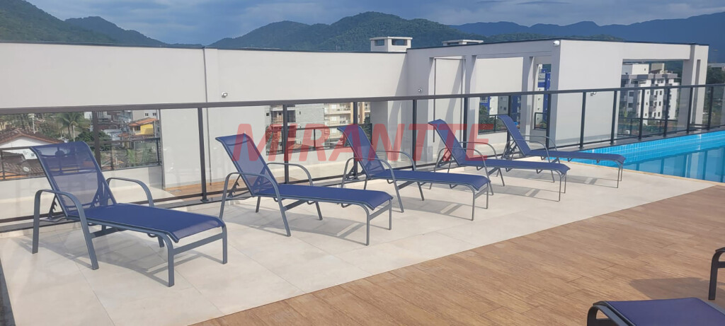 Apartamento de 87m² com 2 quartos em CENTRO
