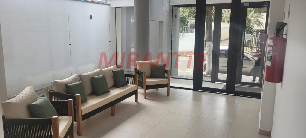 Apartamento de 87m² com 2 quartos em CENTRO