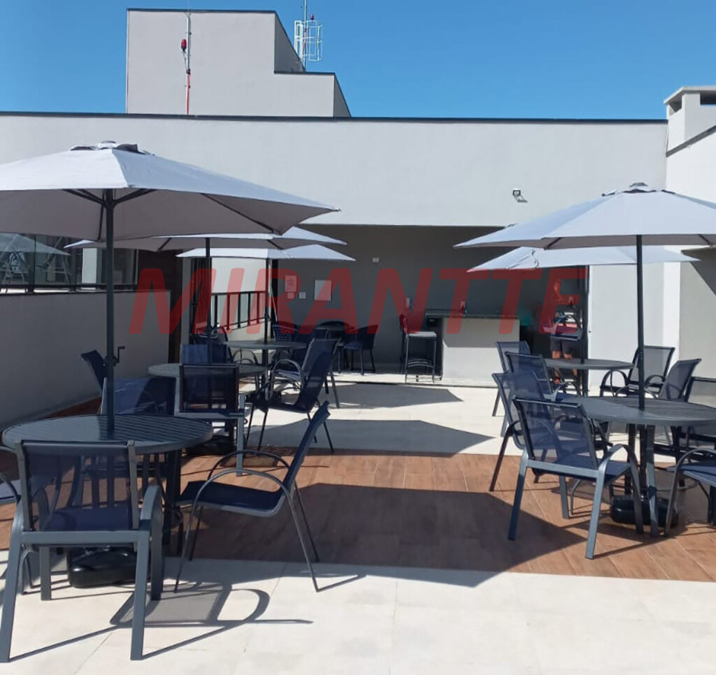 Apartamento de 87m² com 2 quartos em CENTRO