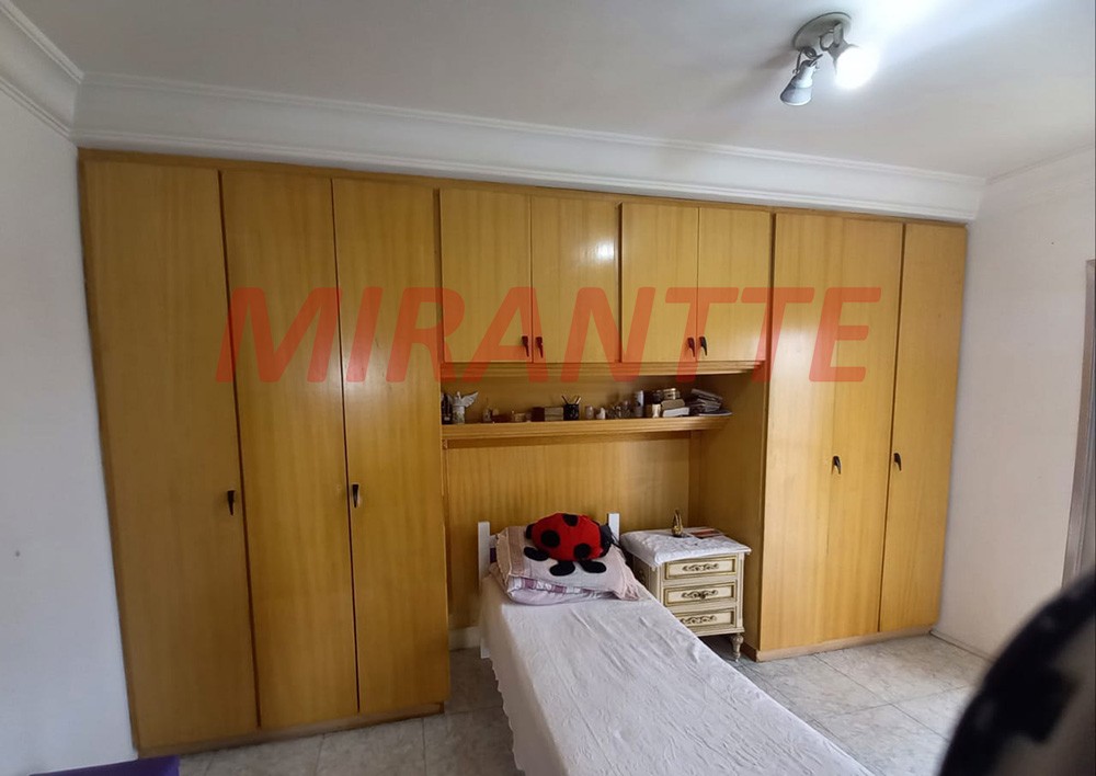 Apartamento de 60m² com 2 quartos em Água Fria