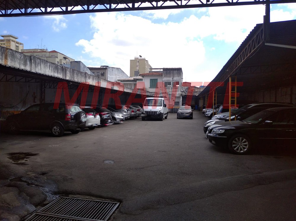 Terreno de 1430m² em Santana