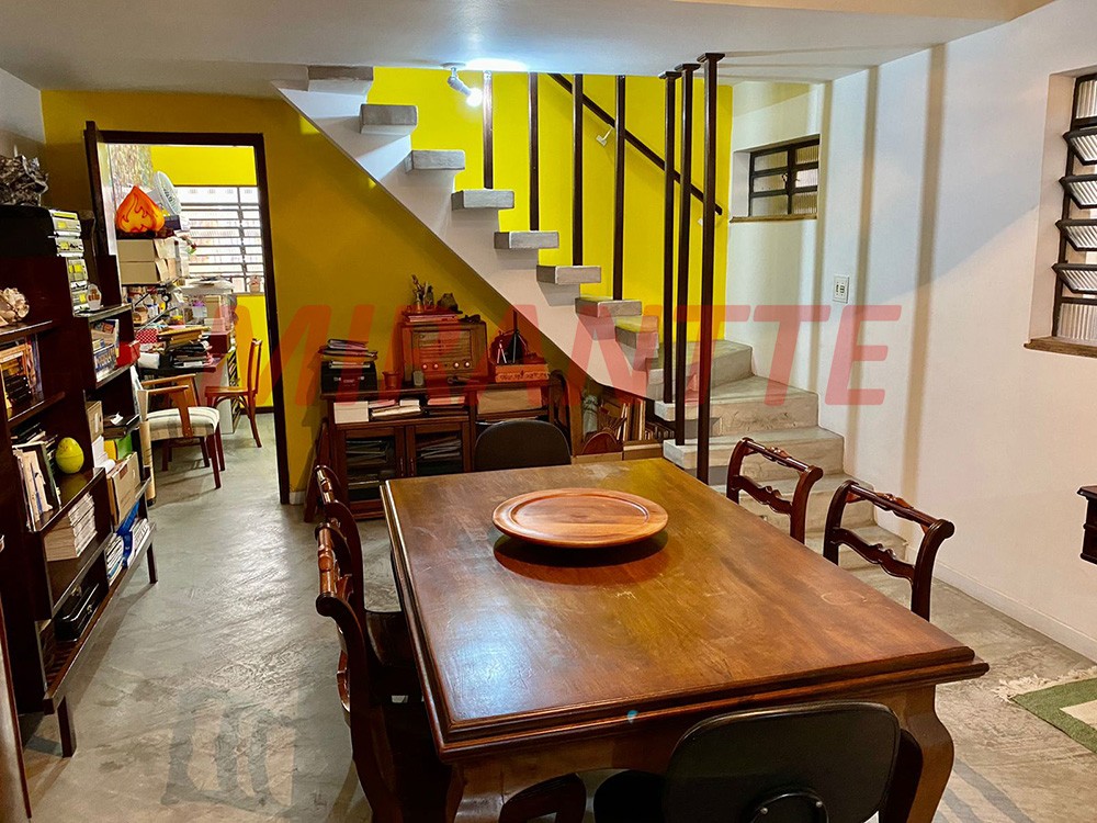 Sobrado de 240m² com 3 quartos em Jardim São Paulo