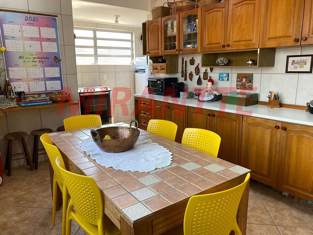 Sobrado de 240m² com 3 quartos em Jardim São Paulo