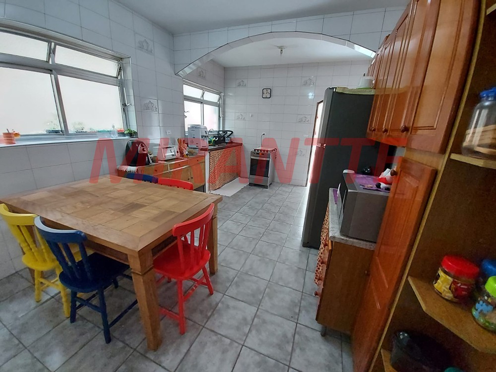 Sobrado de 177m² com 4 quartos em Jardim São Paulo
