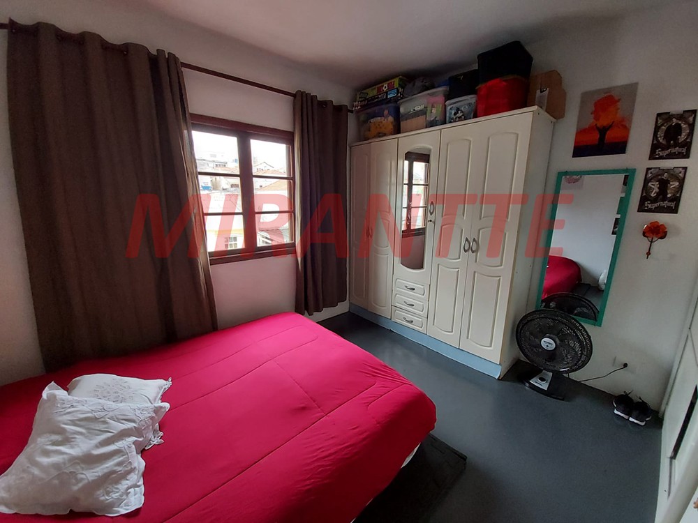 Sobrado de 177m² com 4 quartos em Jardim São Paulo