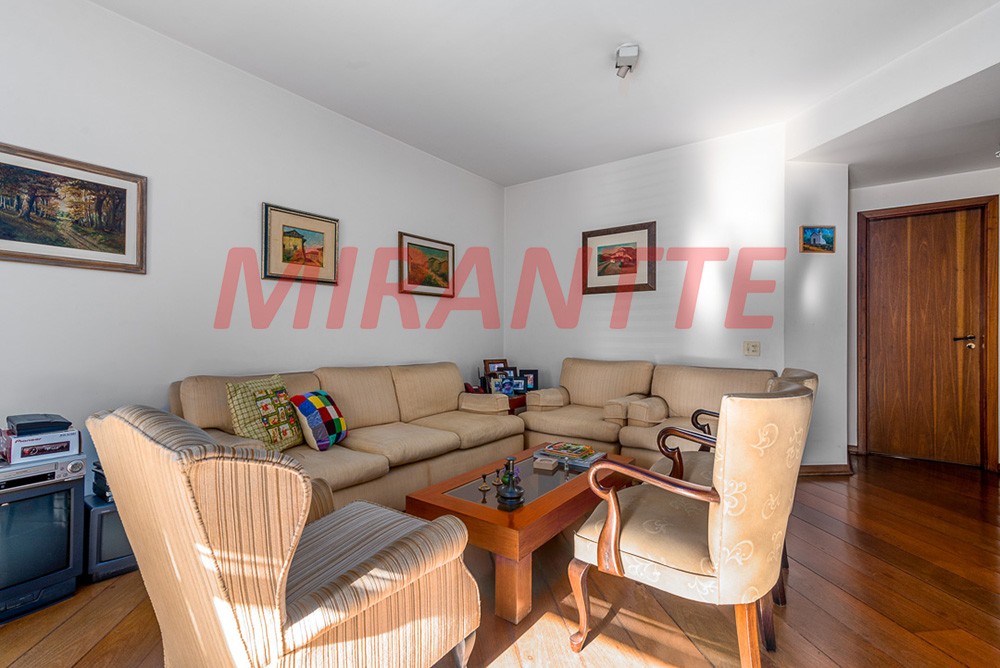 Apartamento de 147m² com 3 quartos em Moema