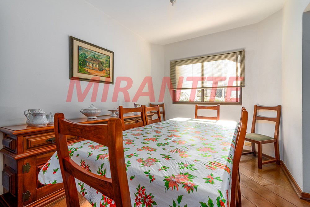 Apartamento de 147m² com 3 quartos em Moema