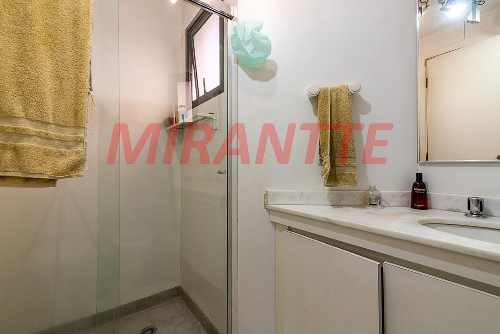 Apartamento de 147m² com 3 quartos em Moema