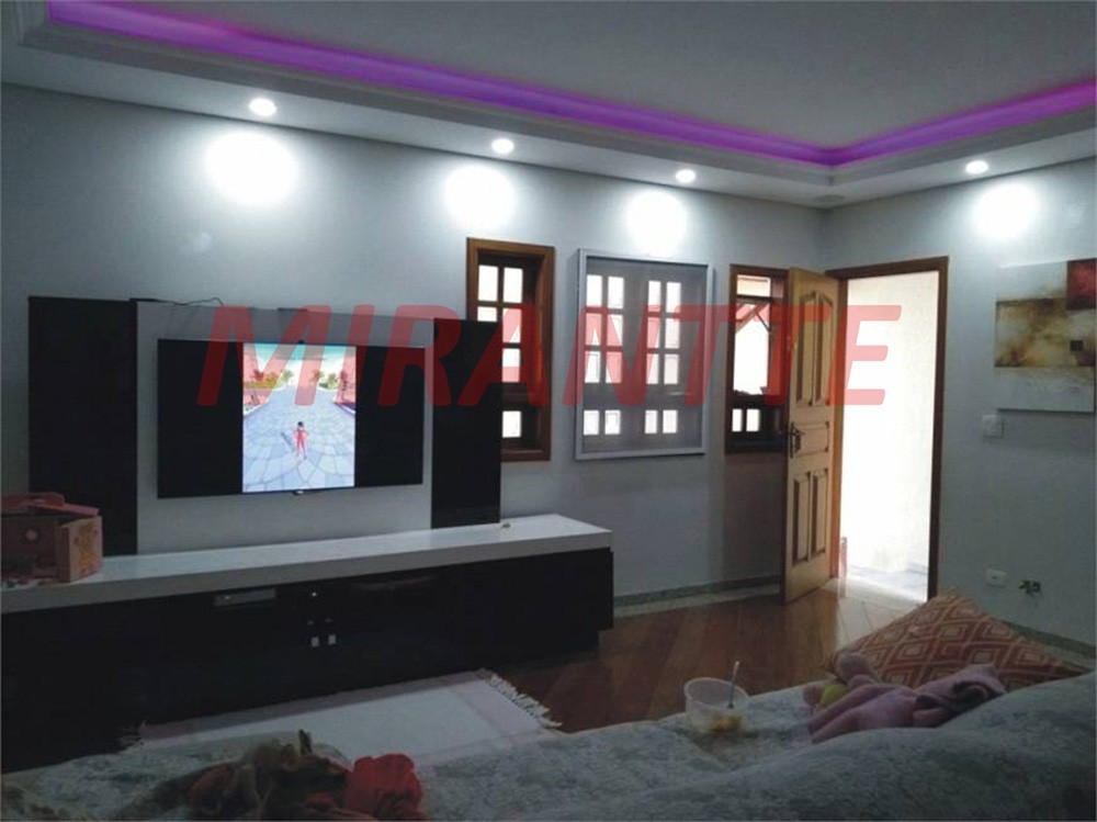 Sobrado de 141m² com 3 quartos em Casa Verde