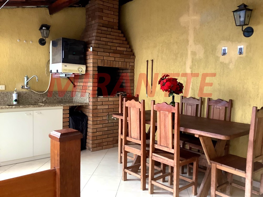 Sobrado de 139m² com 3 quartos em Jaçana