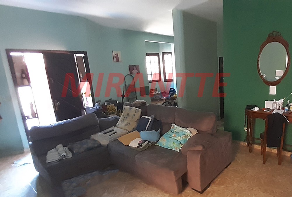 Casa terrea de 340m² com 3 quartos em Jardim Guapíra