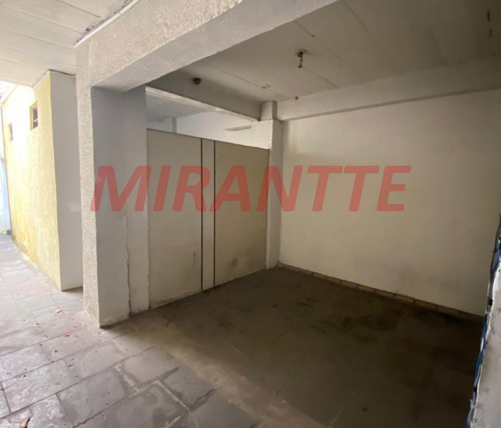 Comercial de 120m² em Santana
