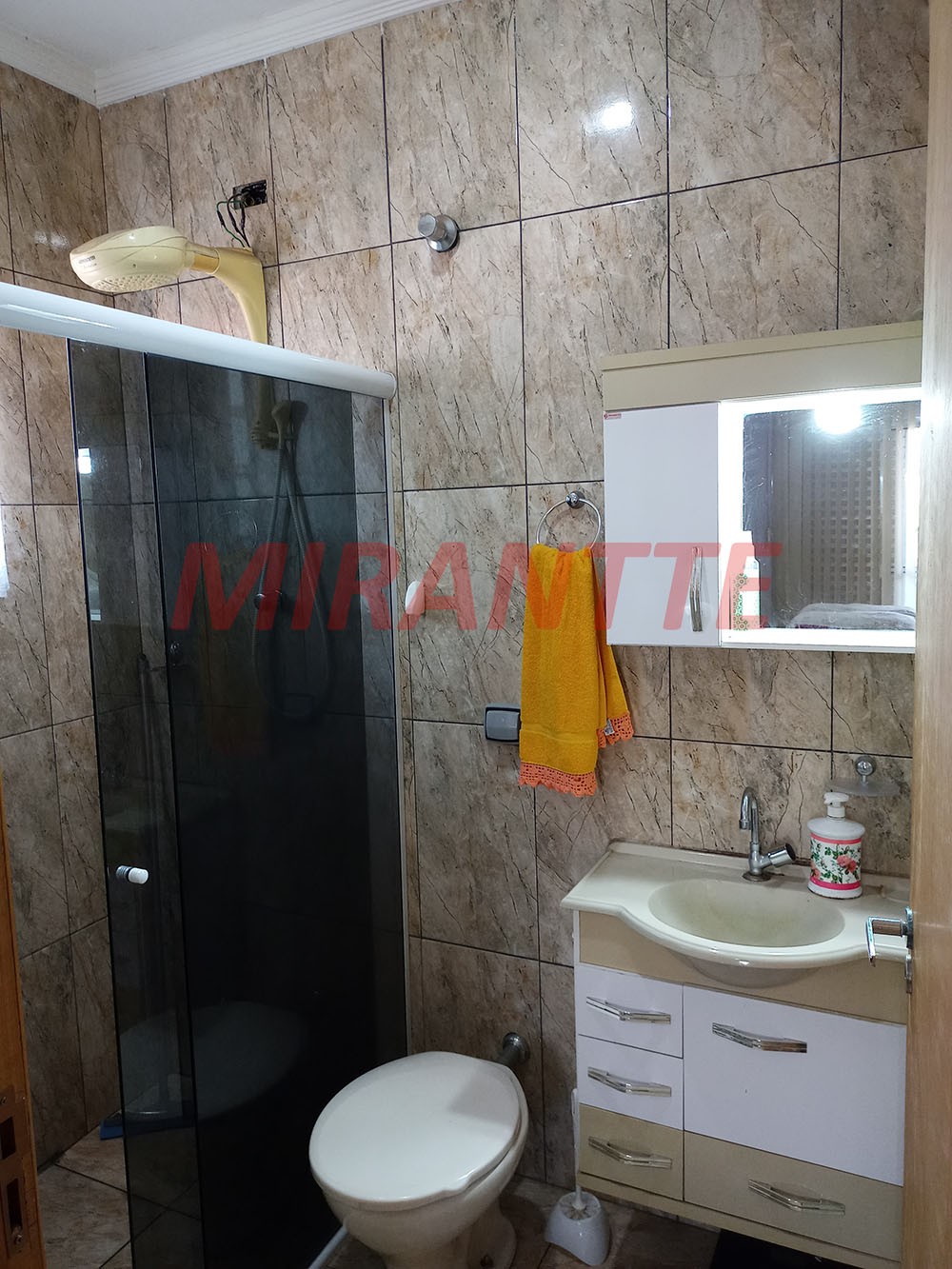 Sobrado de 161m² com 3 quartos em Jardim Palmira