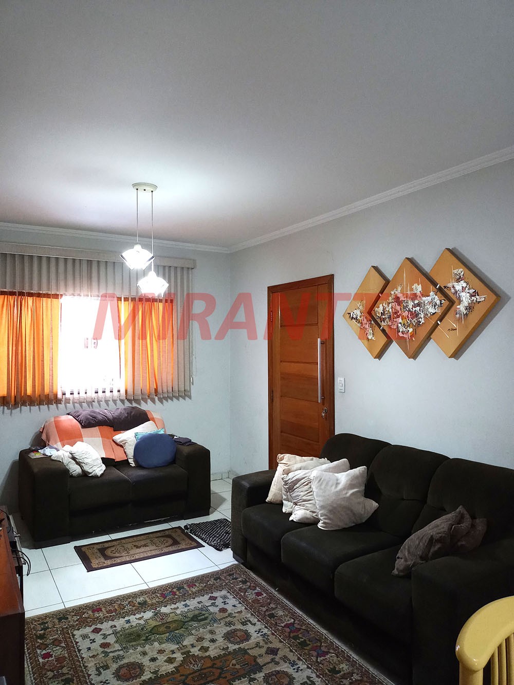 Sobrado de 161m² com 3 quartos em Jardim Palmira