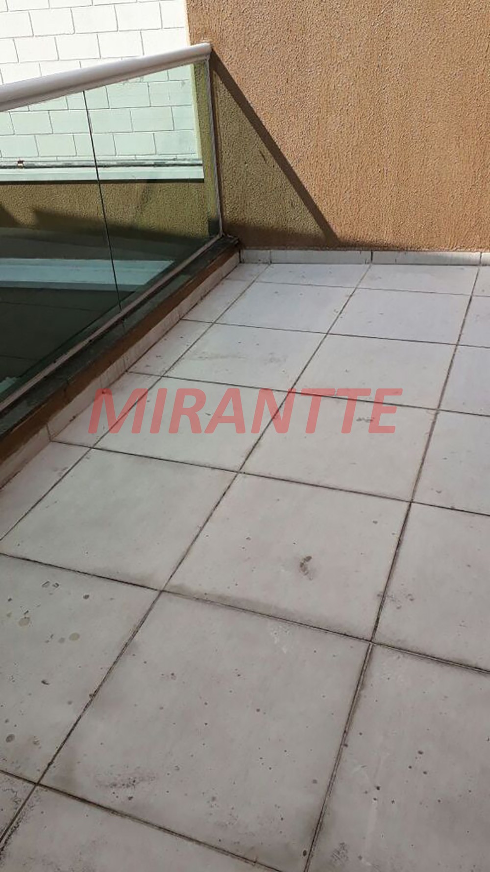 Sobrado de 210m² com 4 quartos em Imirim