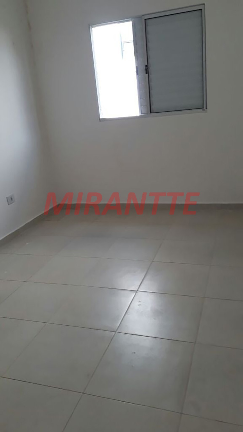 Sobrado de 210m² com 4 quartos em Imirim
